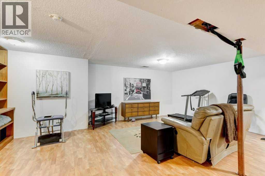 495 Queen Charlotte Road Se, Calgary, Alberta  T2J 5H8 - Photo 21 - A2316139