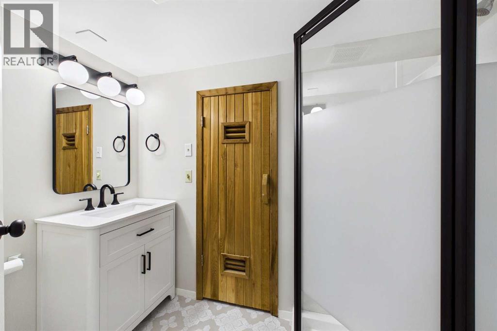 3840 Brooklyn Crescent Nw, Calgary, Alberta  T2L 1H2 - Photo 24 - A2315958