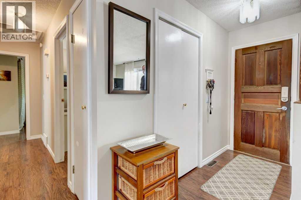 495 Queen Charlotte Road Se, Calgary, Alberta  T2J 5H8 - Photo 12 - A2316139