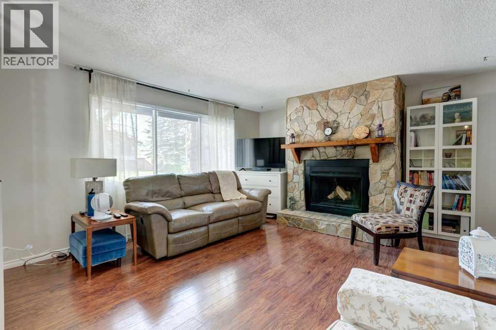 495 Queen Charlotte Road Se, Calgary, Alberta  T2J 5H8 - Photo 3 - A2316139