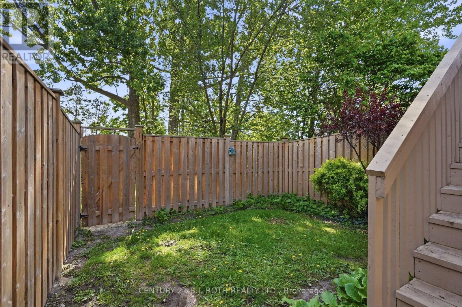 7 - 237 Steel Street, Barrie, Ontario  L4M 2H1 - Photo 36 - S13211274