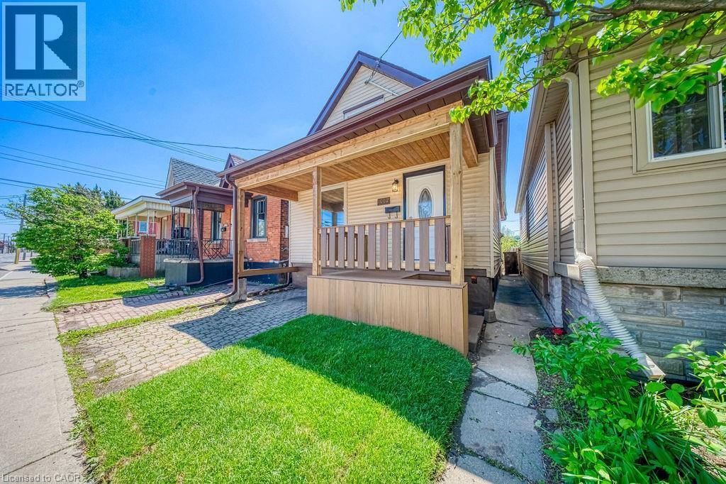 1062 Cannon Street E, Hamilton, Ontario  L8L 2H8 - Photo 3 - 40834420