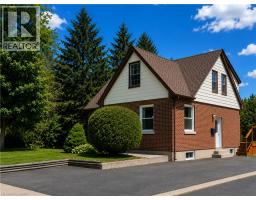 15 BARRETT Avenue, Cambridge, Ontario