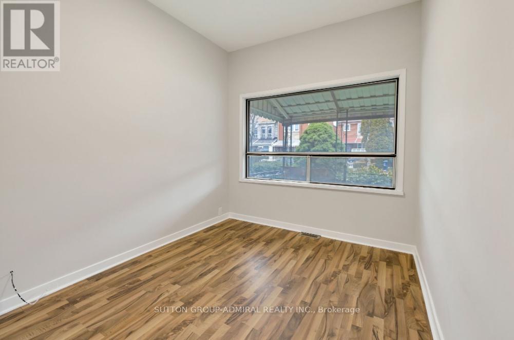 Main - 81 Palmerston Avenue, Toronto, Ontario  M6J 2J2 - Photo 6 - C13218716