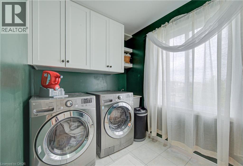 699 Commonwealth Crescent, Kitchener, Ontario  N2E 4J8 - Photo 23 - 40828071