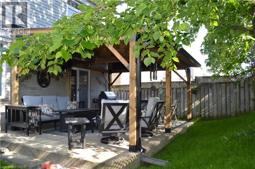 699 Commonwealth Crescent, Kitchener, Ontario  N2E 4J8 - Photo 32 - 40828071