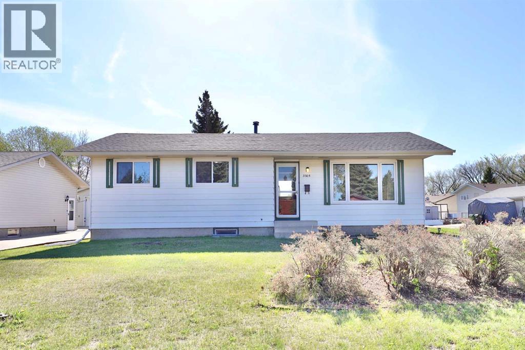 3305 Erickson Drive, Camrose, Alberta  T4V 3X1 - Photo 1 - A2311573