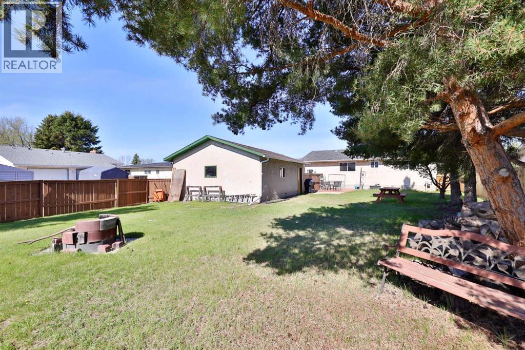 3305 Erickson Drive, Camrose, Alberta  T4V 3X1 - Photo 34 - A2311573