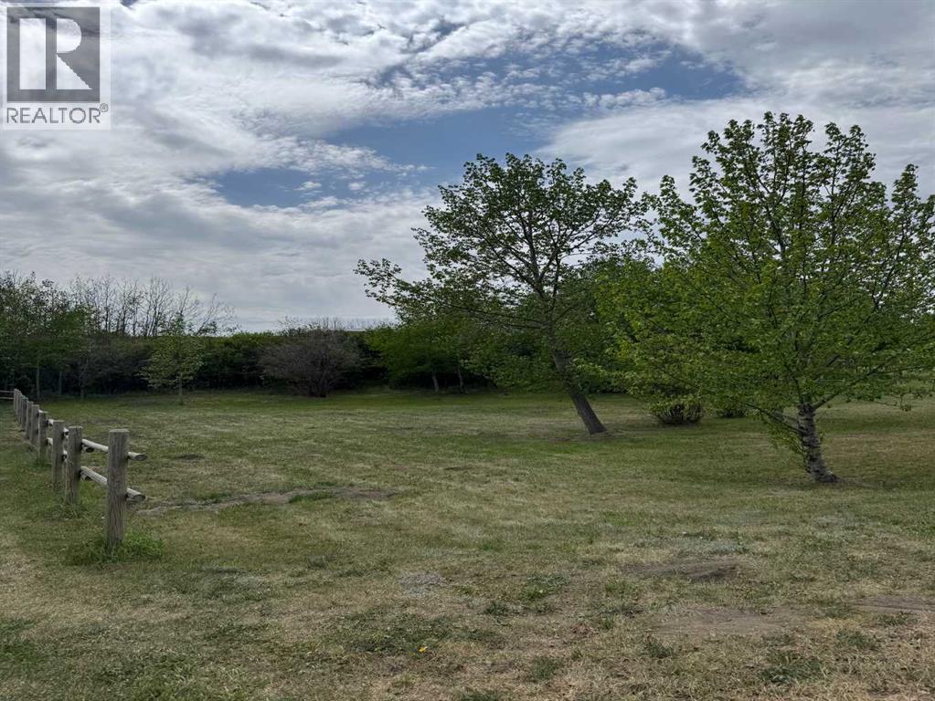 16 Earl's Way, White Sands, Alberta  T0C 2L0 - Photo 22 - A2316188