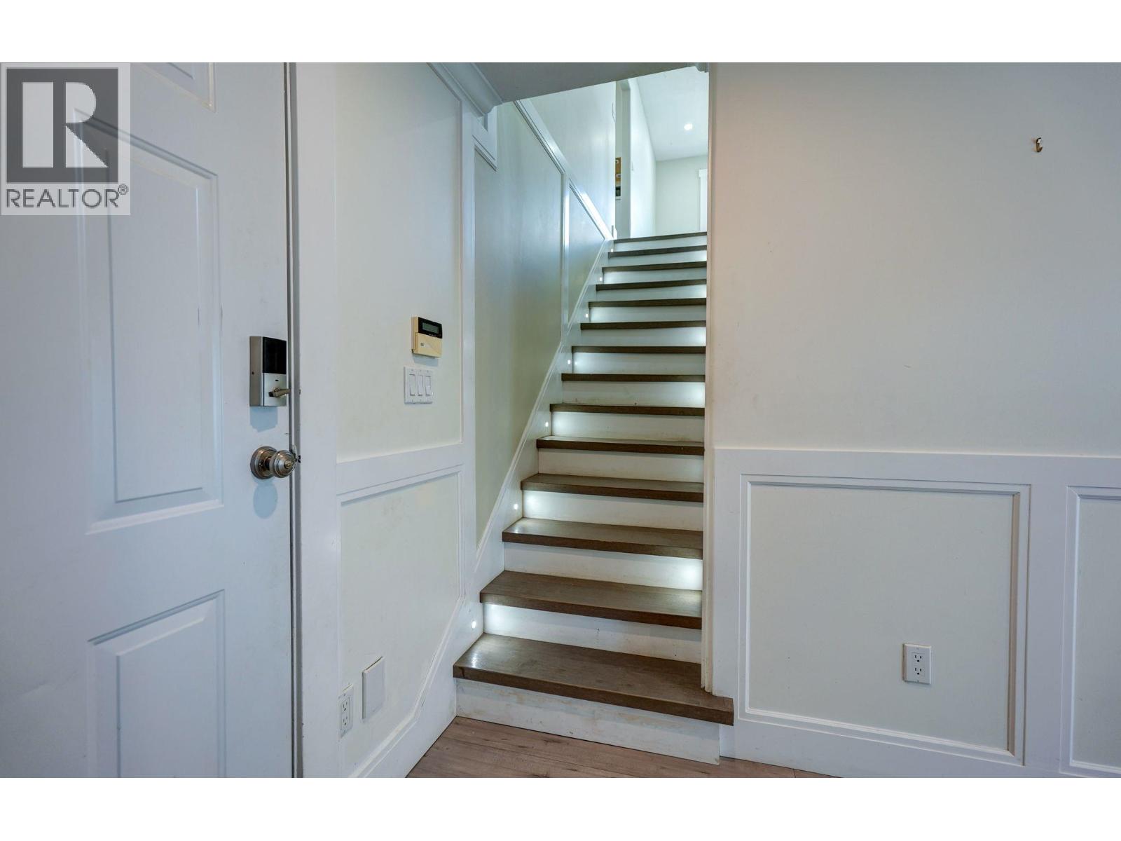 11913 240 Street, Maple Ridge, British Columbia  V4R 1M7 - Photo 4 - R3113949