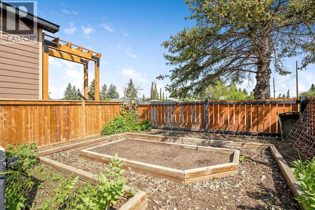 219 1st Avenue NW, Diamond Valley, Alberta  T0L 0H0 - Photo 40 - A2314688