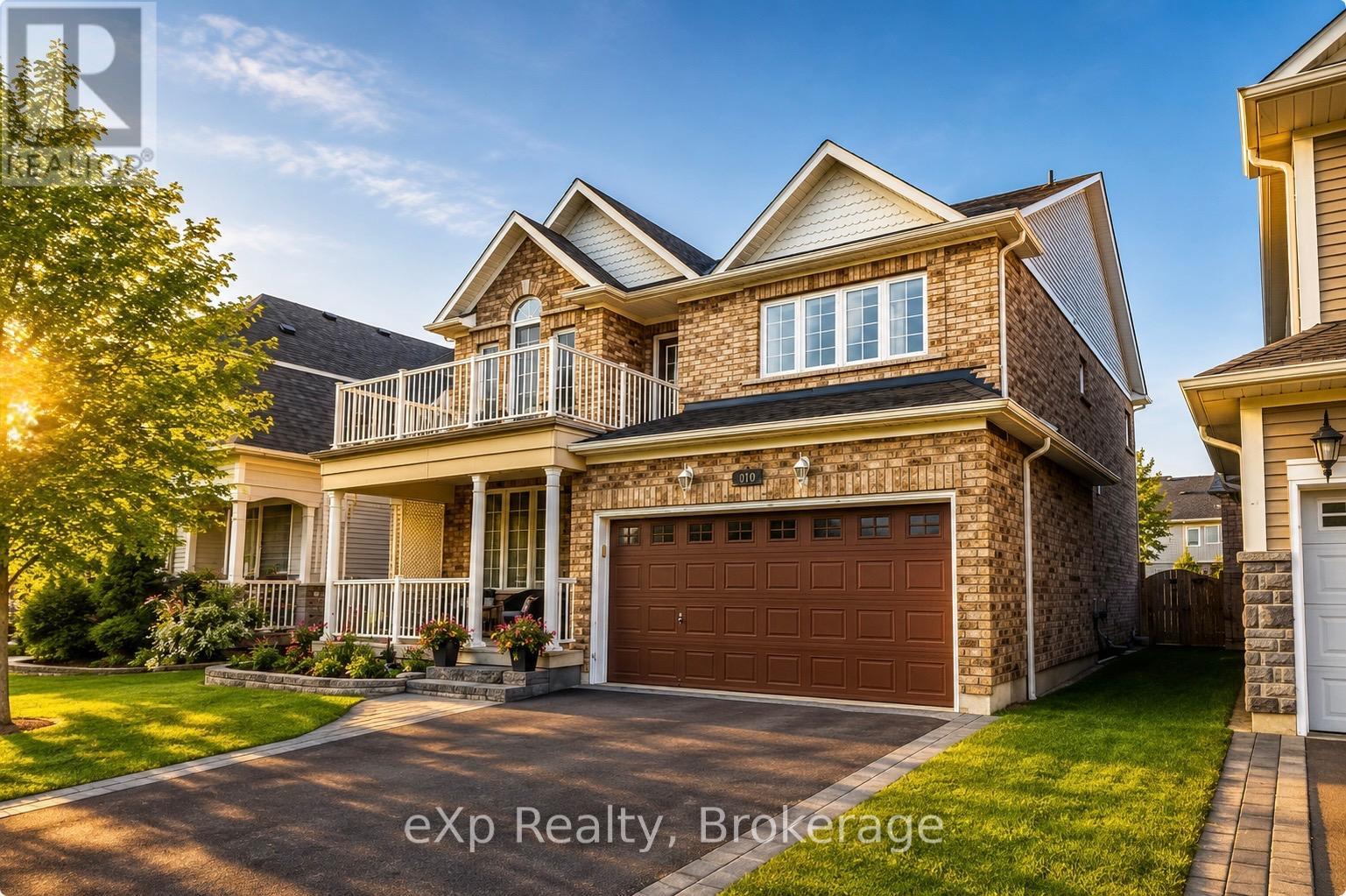 371 CARNWITH DRIVE E, Whitby, Ontario