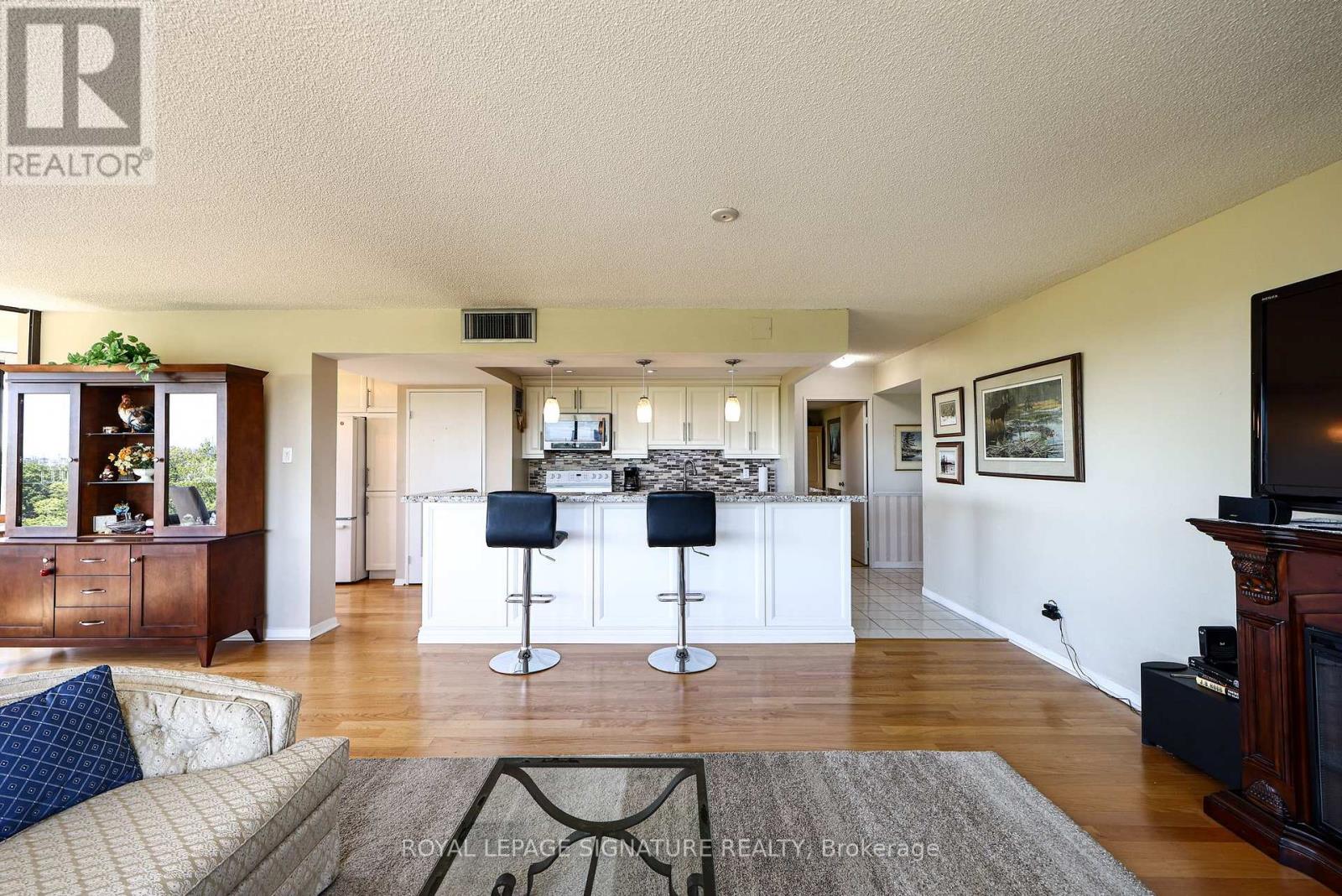 803 - 1300 Bloor Street, Mississauga, Ontario  L4Y 3Z2 - Photo 14 - W13212204