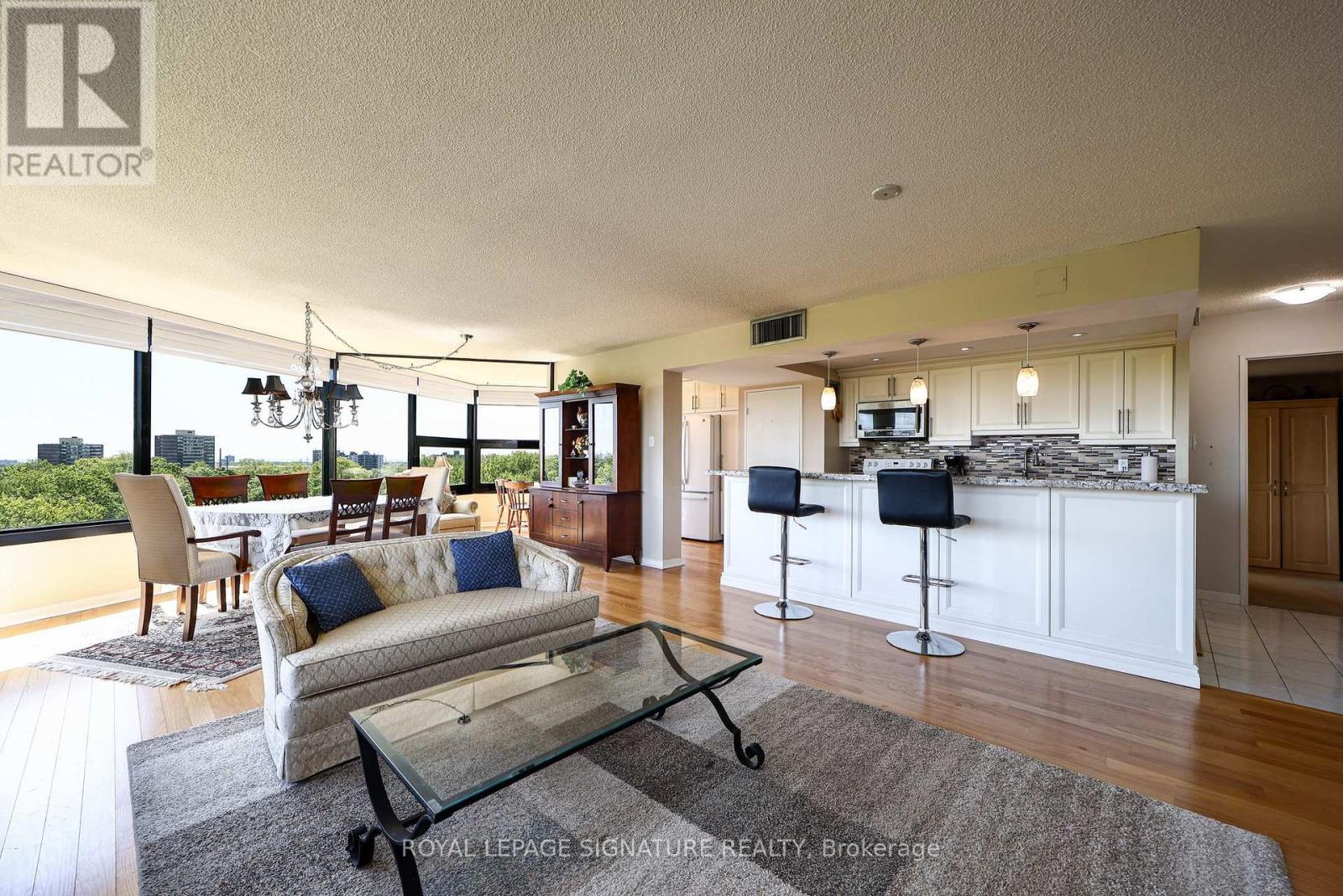 803 - 1300 Bloor Street, Mississauga, Ontario  L4Y 3Z2 - Photo 13 - W13212204
