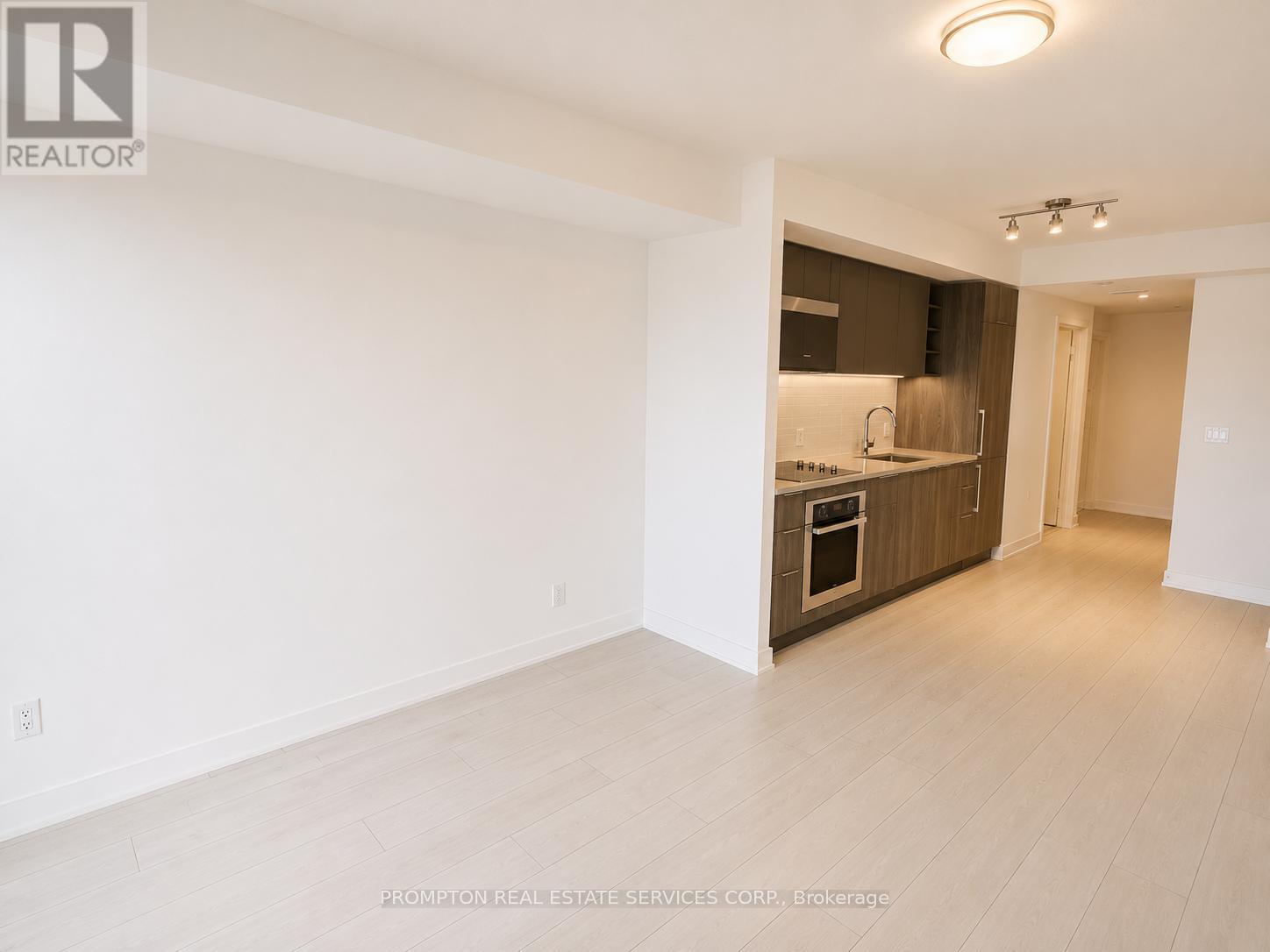 906 - 2033 Kennedy Road, Toronto, Ontario  M1T 0B9 - Photo 2 - E13218736