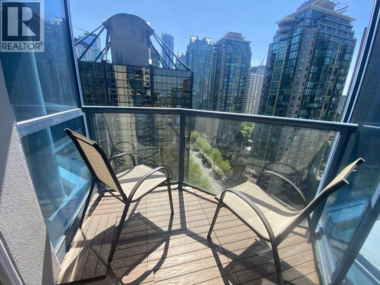 1704 1415 West Georgia Street, Vancouver, British Columbia  V6E 2Y3 - Photo 2 - R3129996