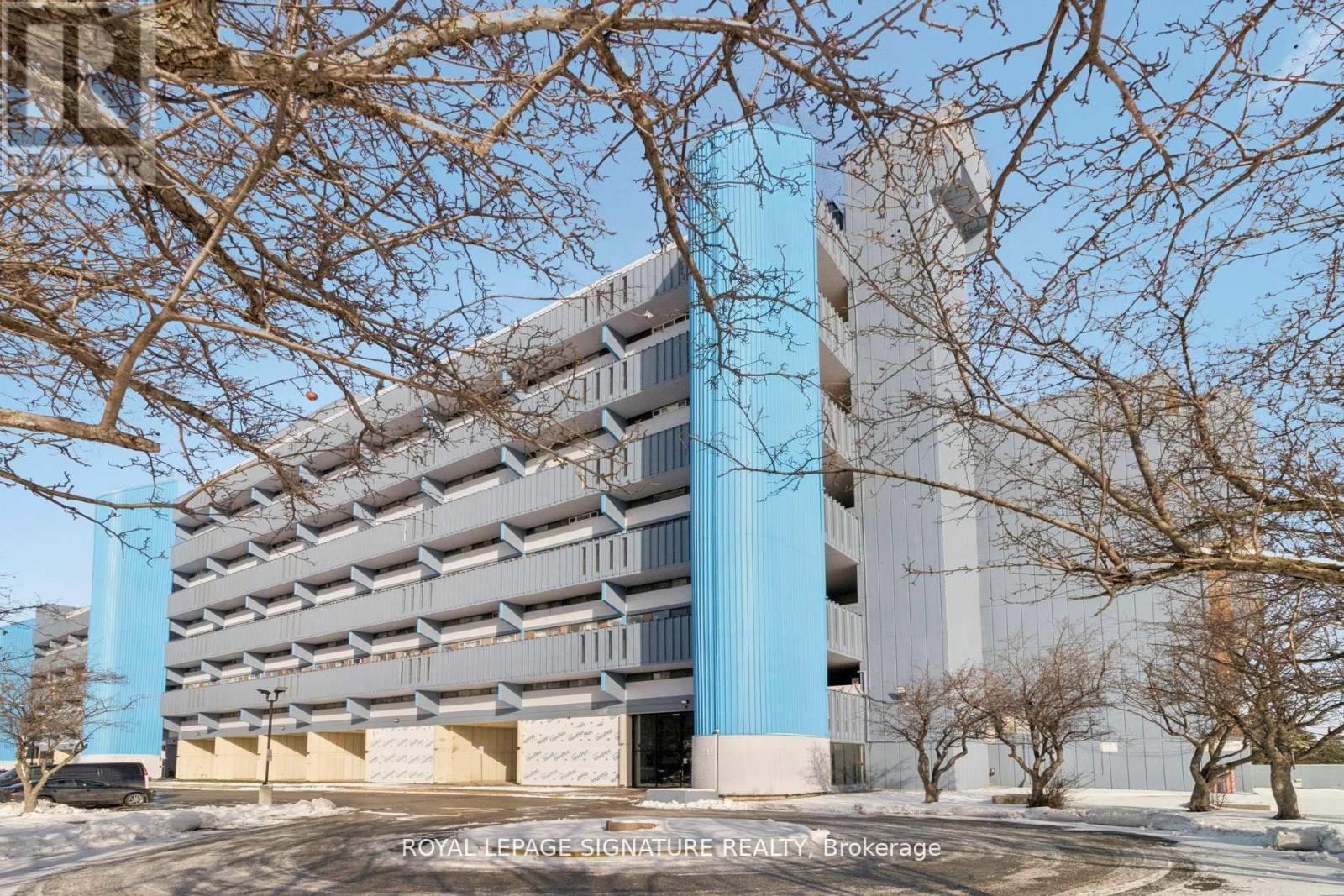720 - 4645 JANE STREET, Toronto, Ontario