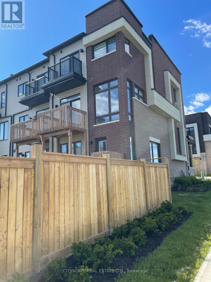 801 Heathrow Path, Oshawa, Ontario  L1H 7K5 - Photo 17 - E13212516