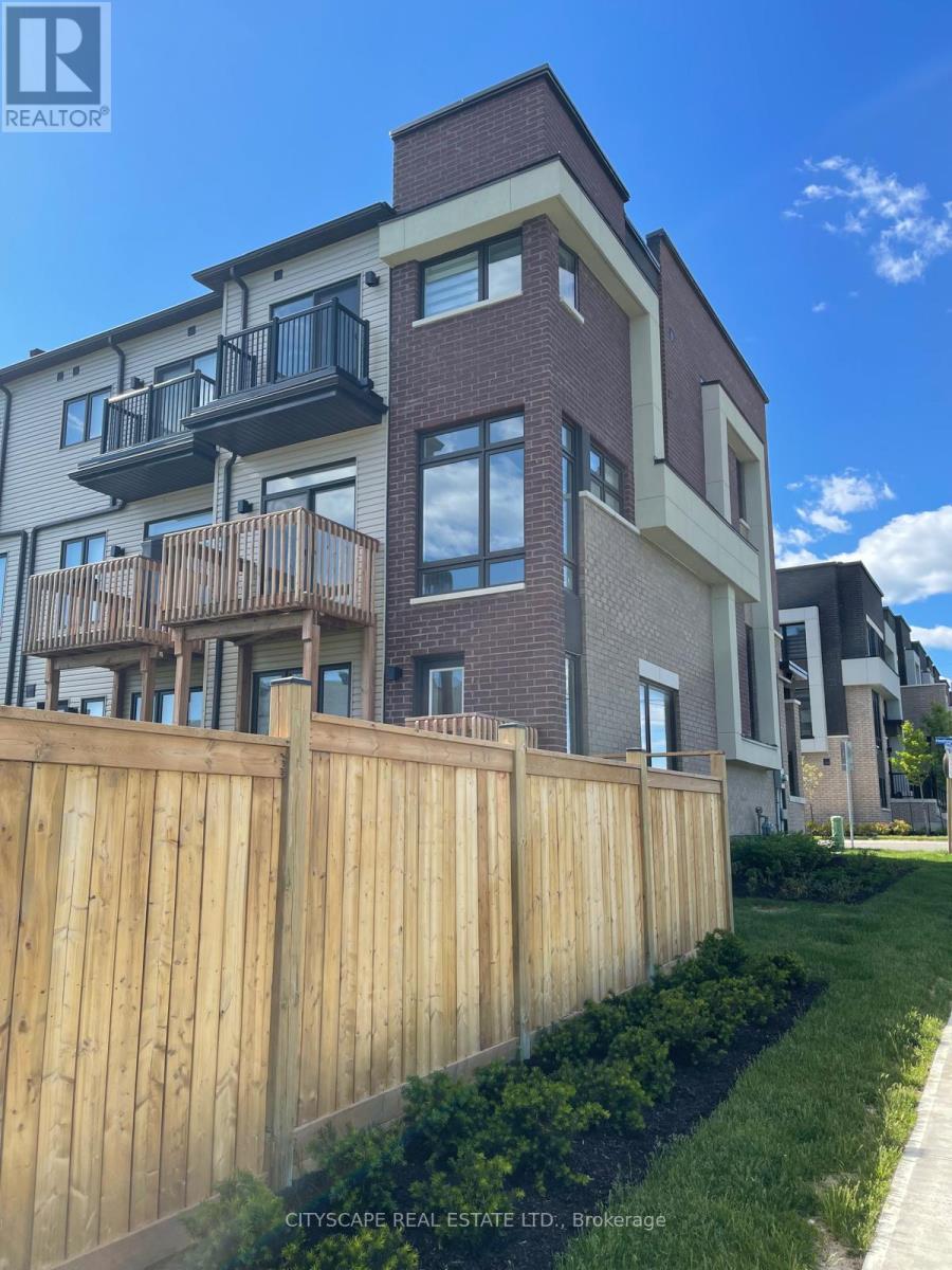 801 Heathrow Path, Oshawa, Ontario  L1H 7K5 - Photo 14 - E13212516