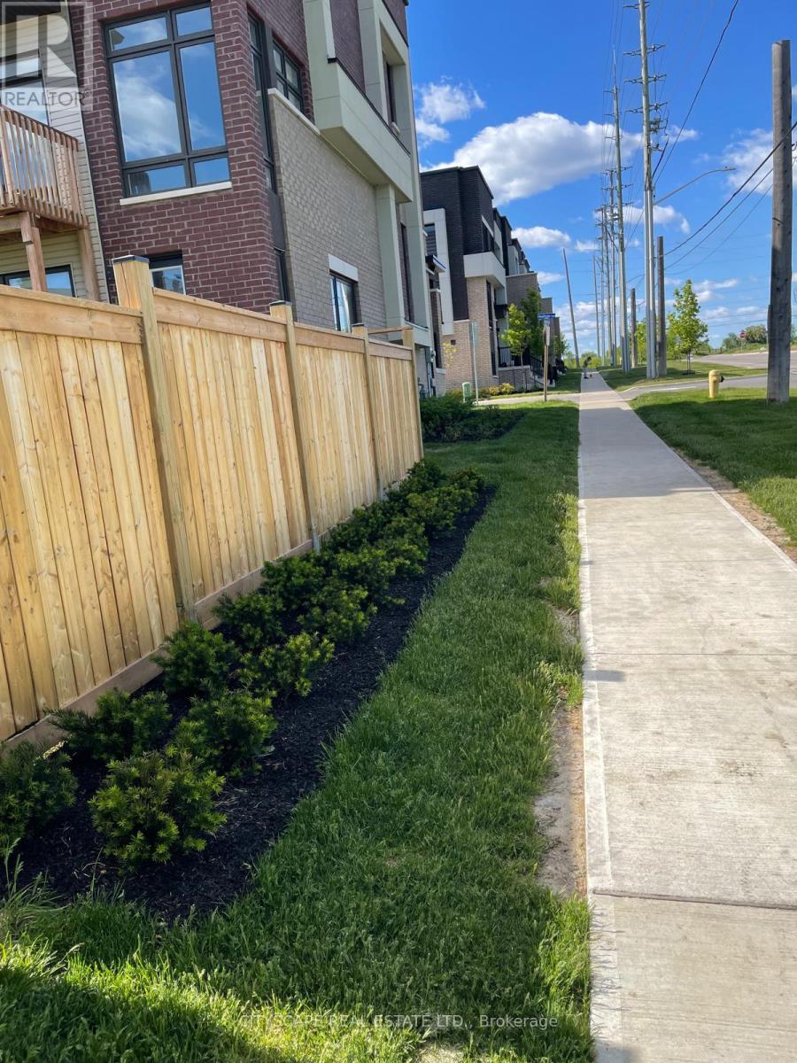 801 Heathrow Path, Oshawa, Ontario  L1H 7K5 - Photo 16 - E13212516