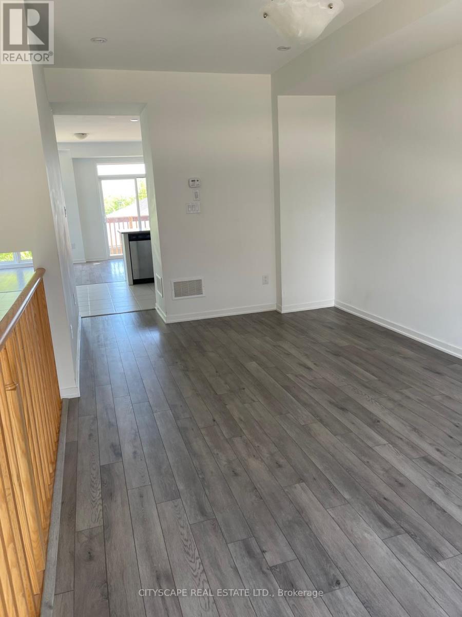 801 Heathrow Path, Oshawa, Ontario  L1H 7K5 - Photo 26 - E13212516