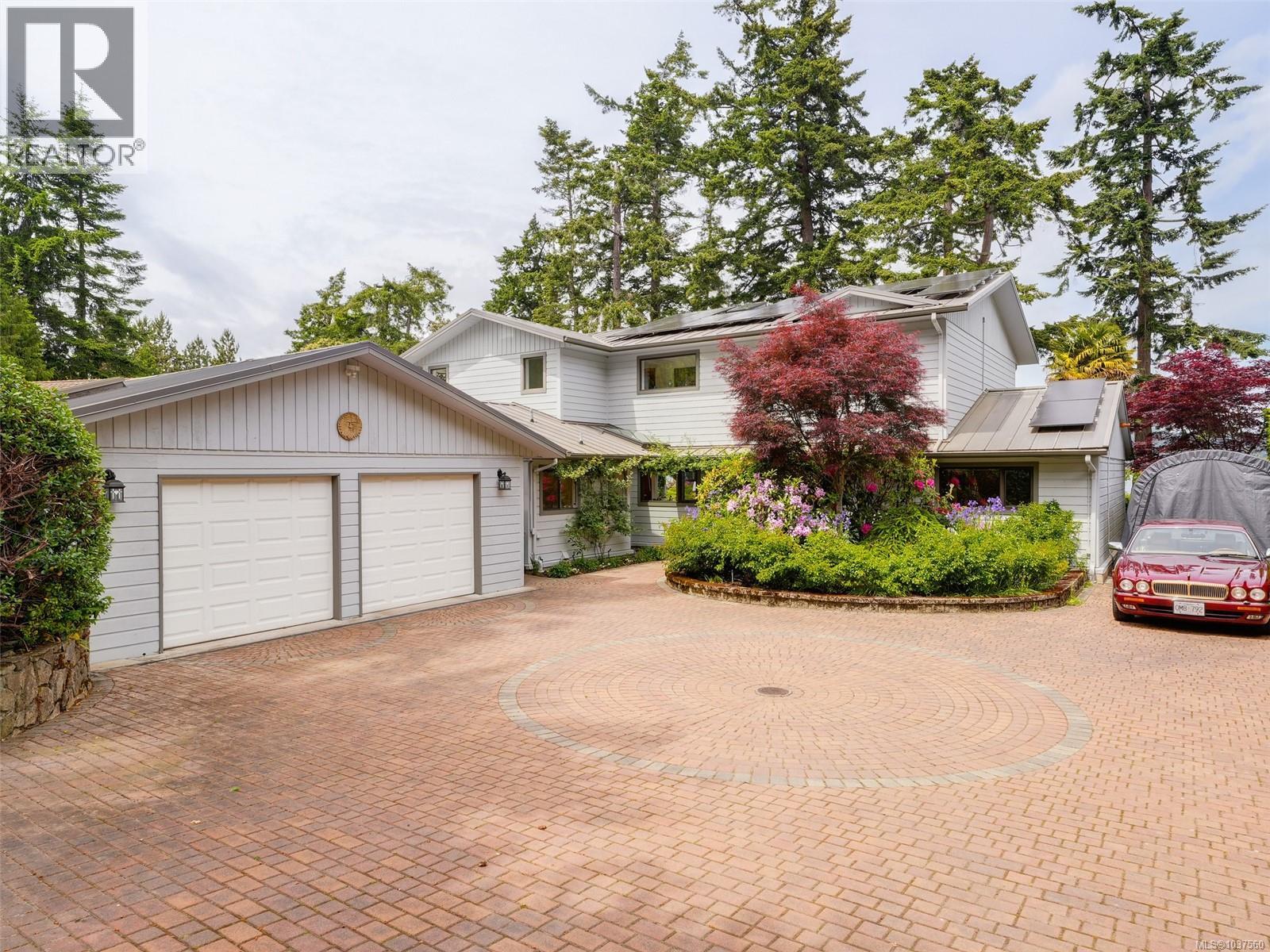 11657 Jupata Way, North Saanich, British Columbia  V8L 5K1 - Photo 3 - 1037560