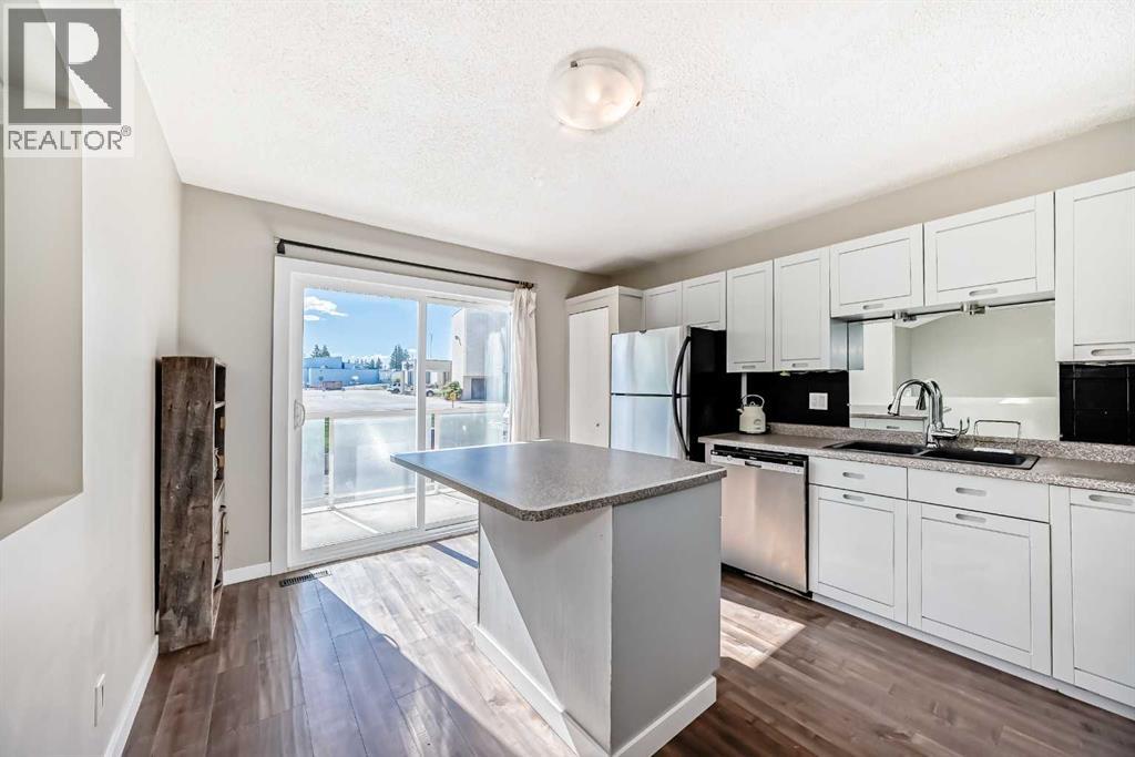 208, 1305 Glenmore Trail SW, Calgary, Alberta  T2V 4Y8 - Photo 9 - A2316337