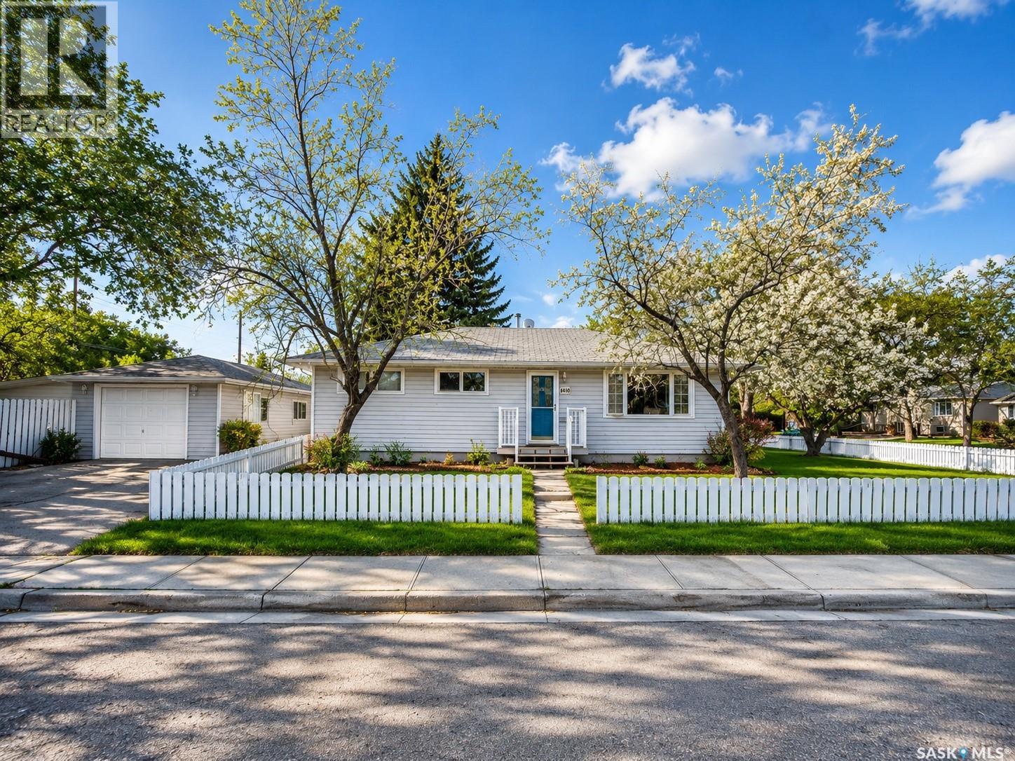 1410 4th AVENUE N, Regina, Saskatchewan