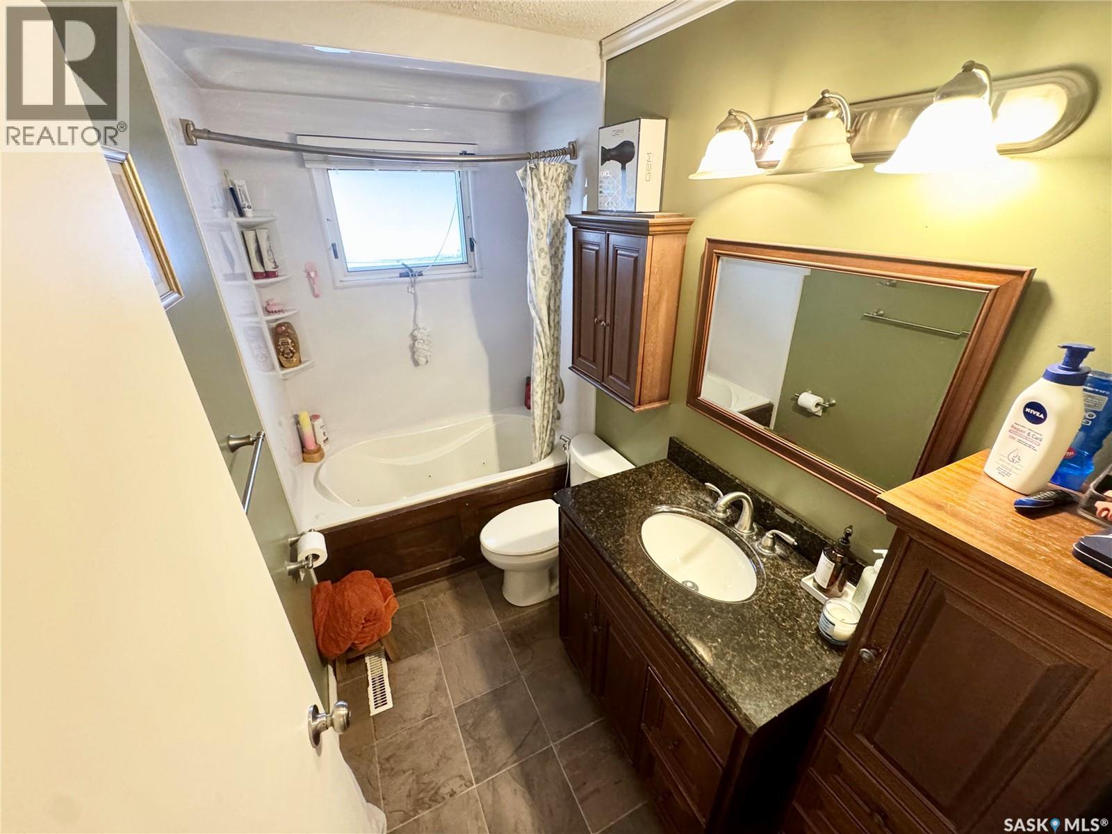 1410 4th Avenue N, Regina, Saskatchewan  S4R 0T1 - Photo 10 - SK037689