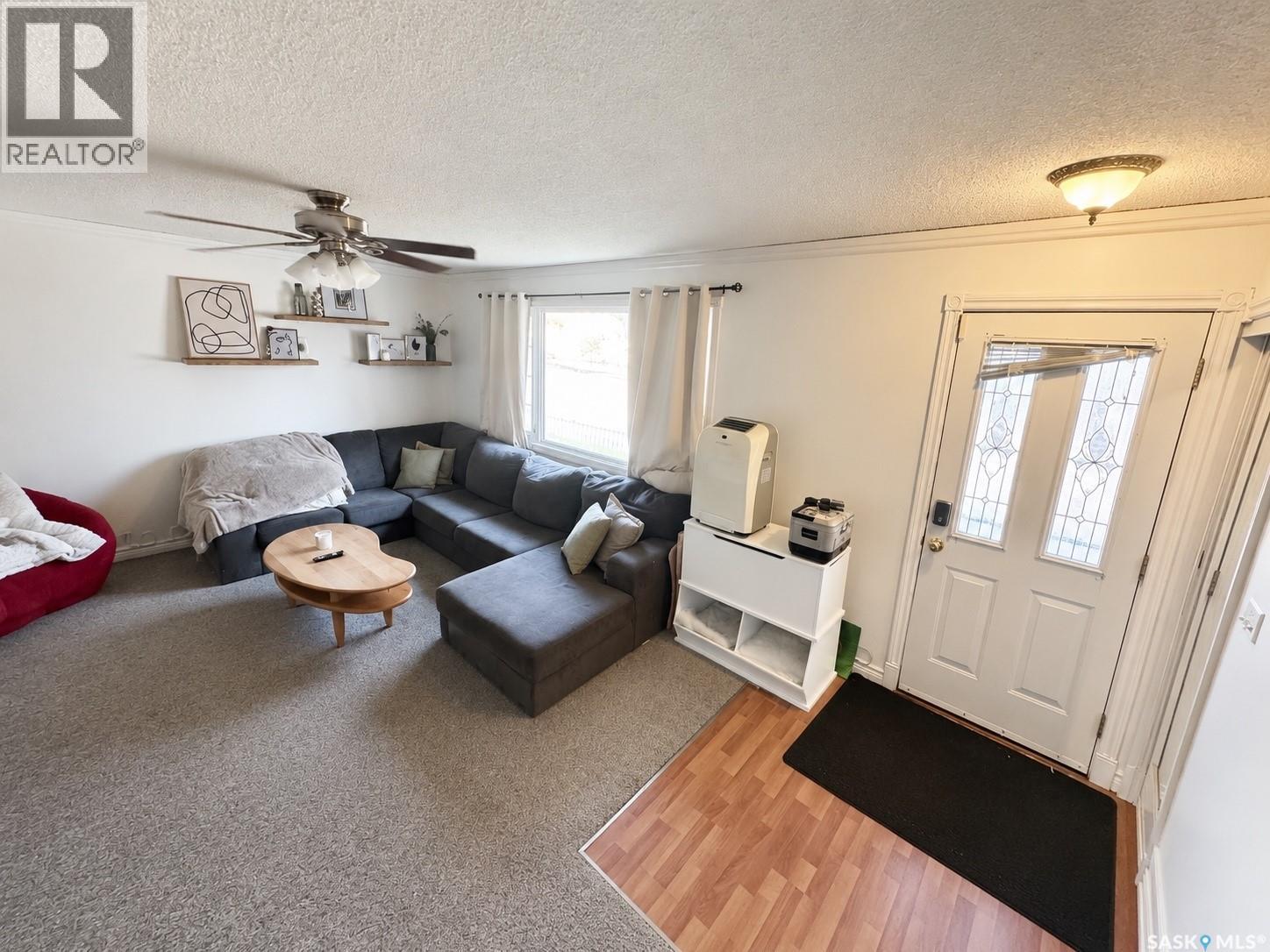 1410 4th Avenue N, Regina, Saskatchewan  S4R 0T1 - Photo 2 - SK037689