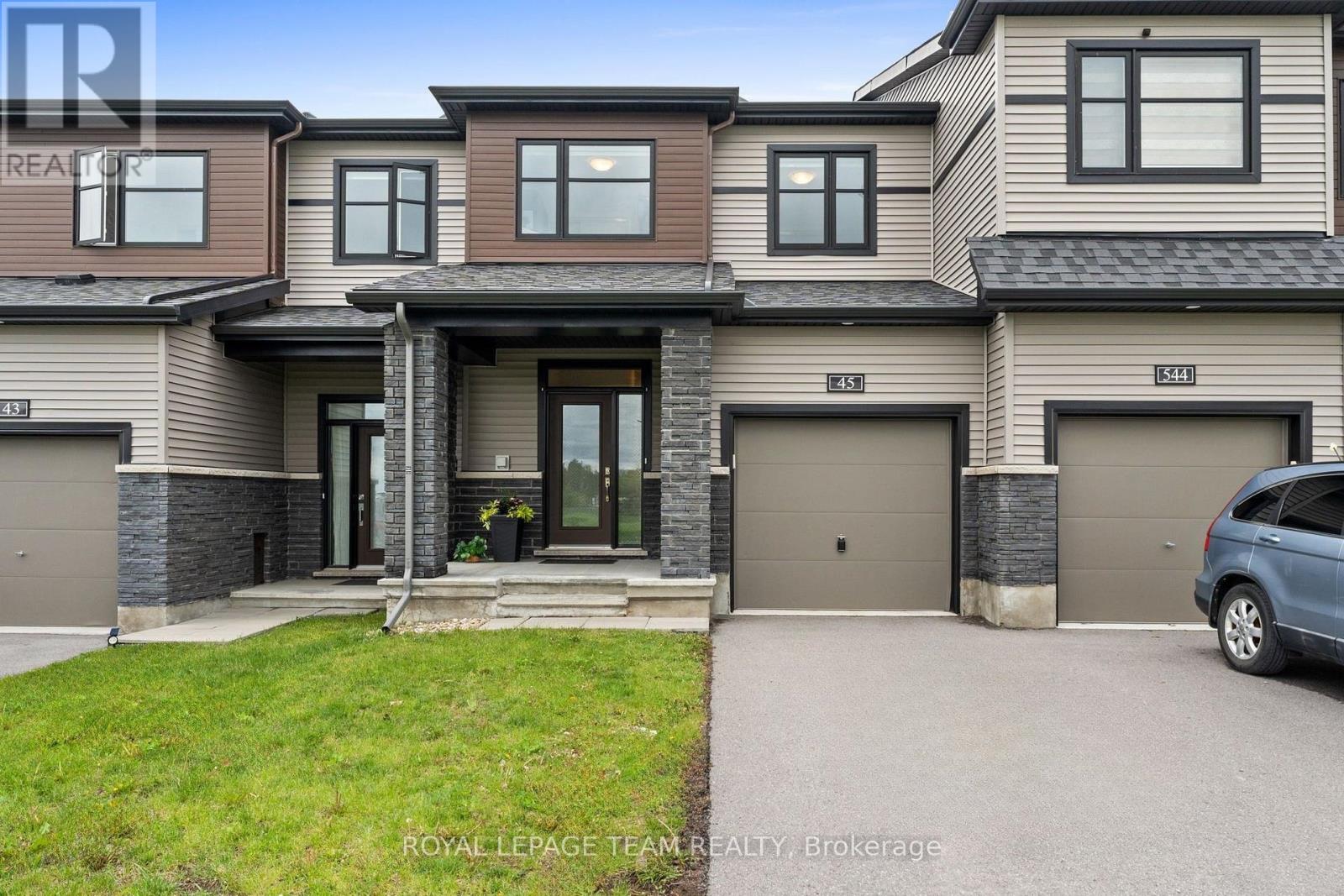 45 Finglas Court N, Ottawa, Ontario  K2J 6Y6 - Photo 2 - X13218748