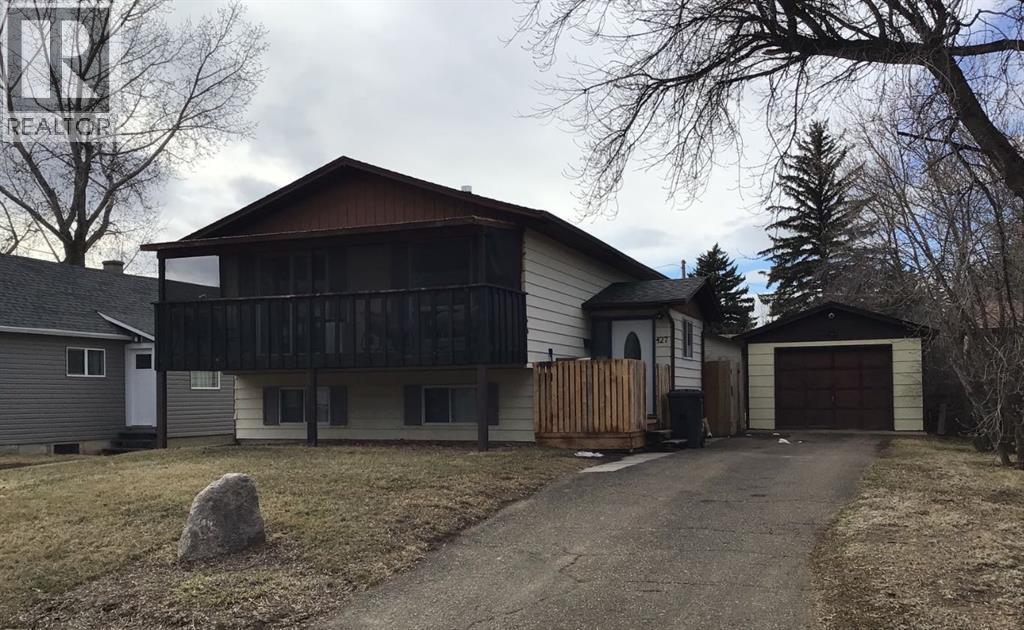 427 4 Street, Bassano, Alberta  T0J 0B0 - Photo 1 - A2302296