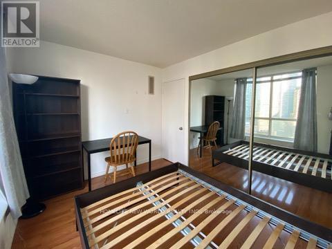 2404 - 44 St Joseph Street, Toronto, Ontario  M4Y 2W4 - Photo 9 - C13206172