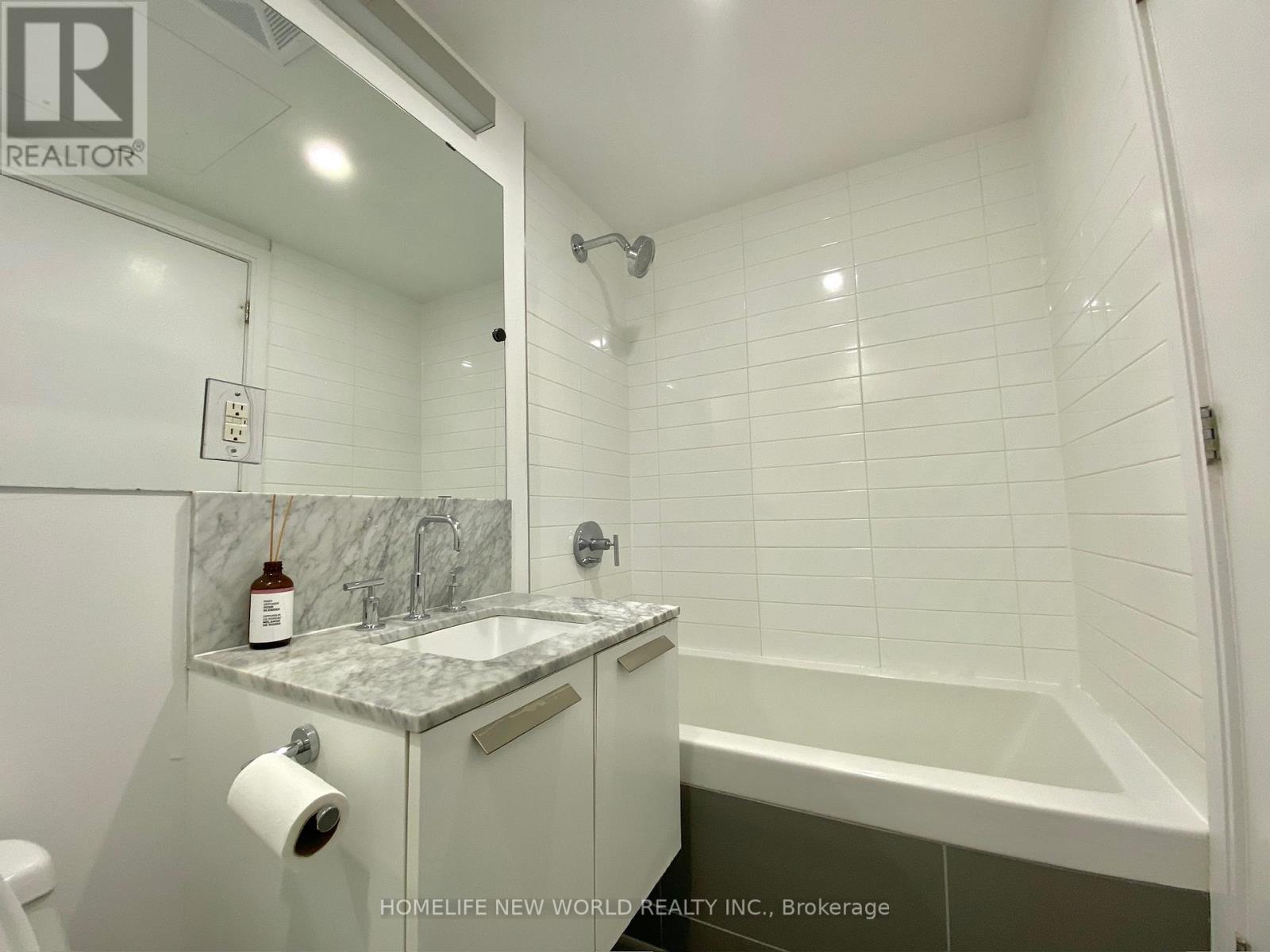 1501 - 42 Charles Street E, Toronto, Ontario  M4Y 0B7 - Photo 13 - C13207022