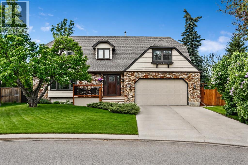 39 Canova Close SW, calgary, Alberta