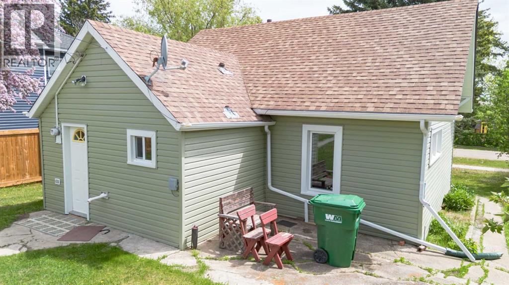 253 4 Avenue S, Big Valley, Alberta  T0J 0G0 - Photo 31 - A2297264