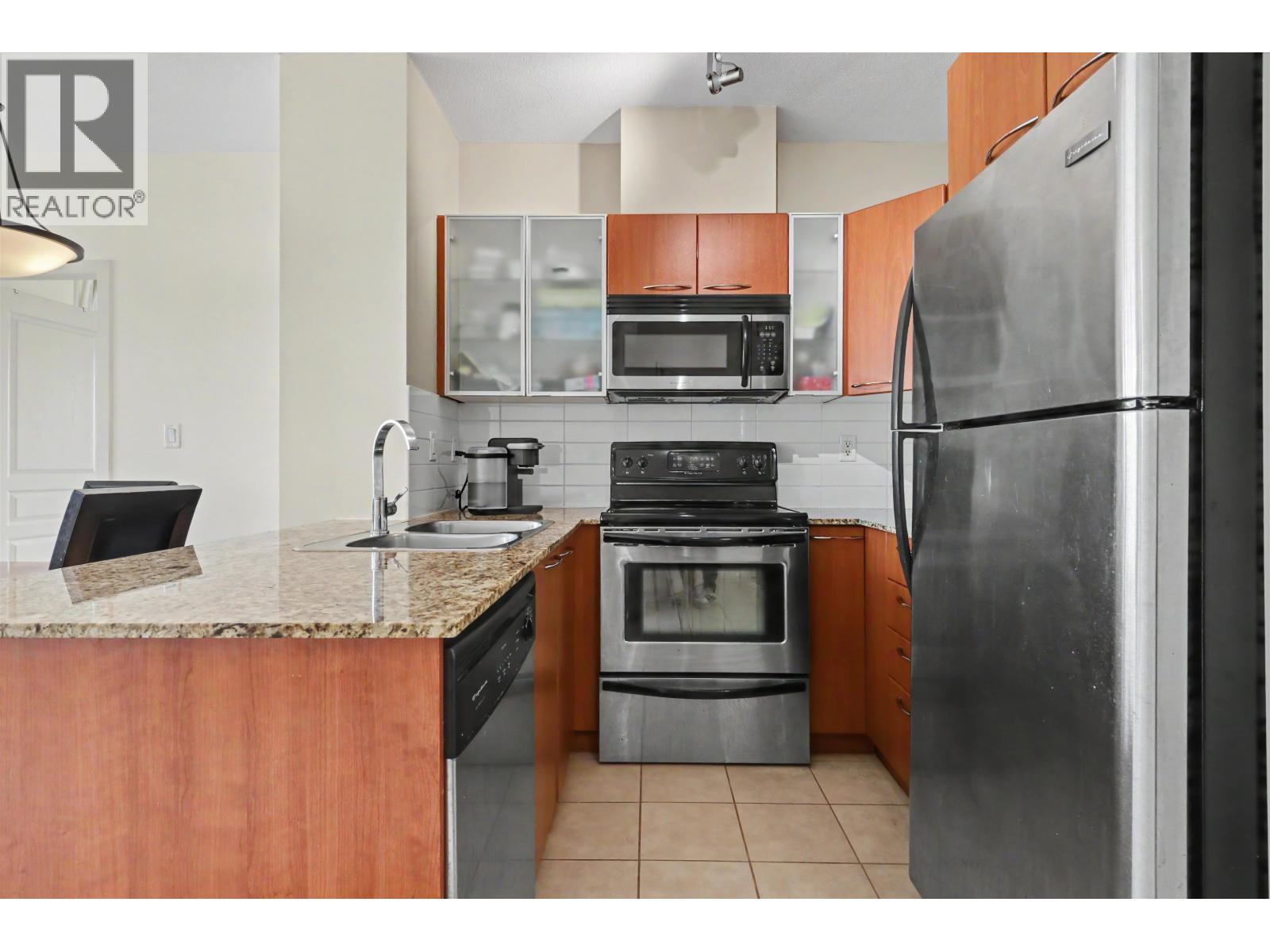 1307 4028 Knight Street, Vancouver, British Columbia  V5N 5Y8 - Photo 9 - R3083803
