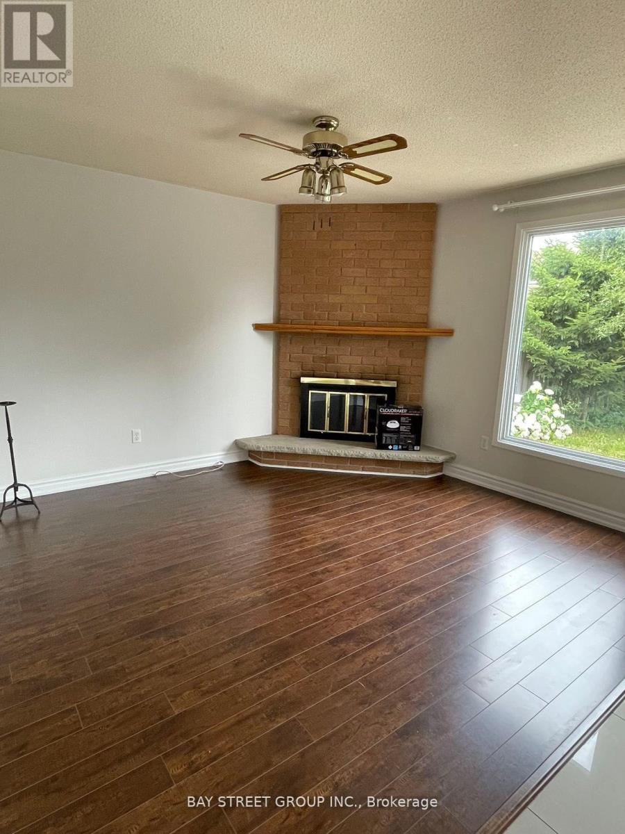46 Hendon Road, Markham, Ontario  L3R 6Z6 - Photo 4 - N13218750