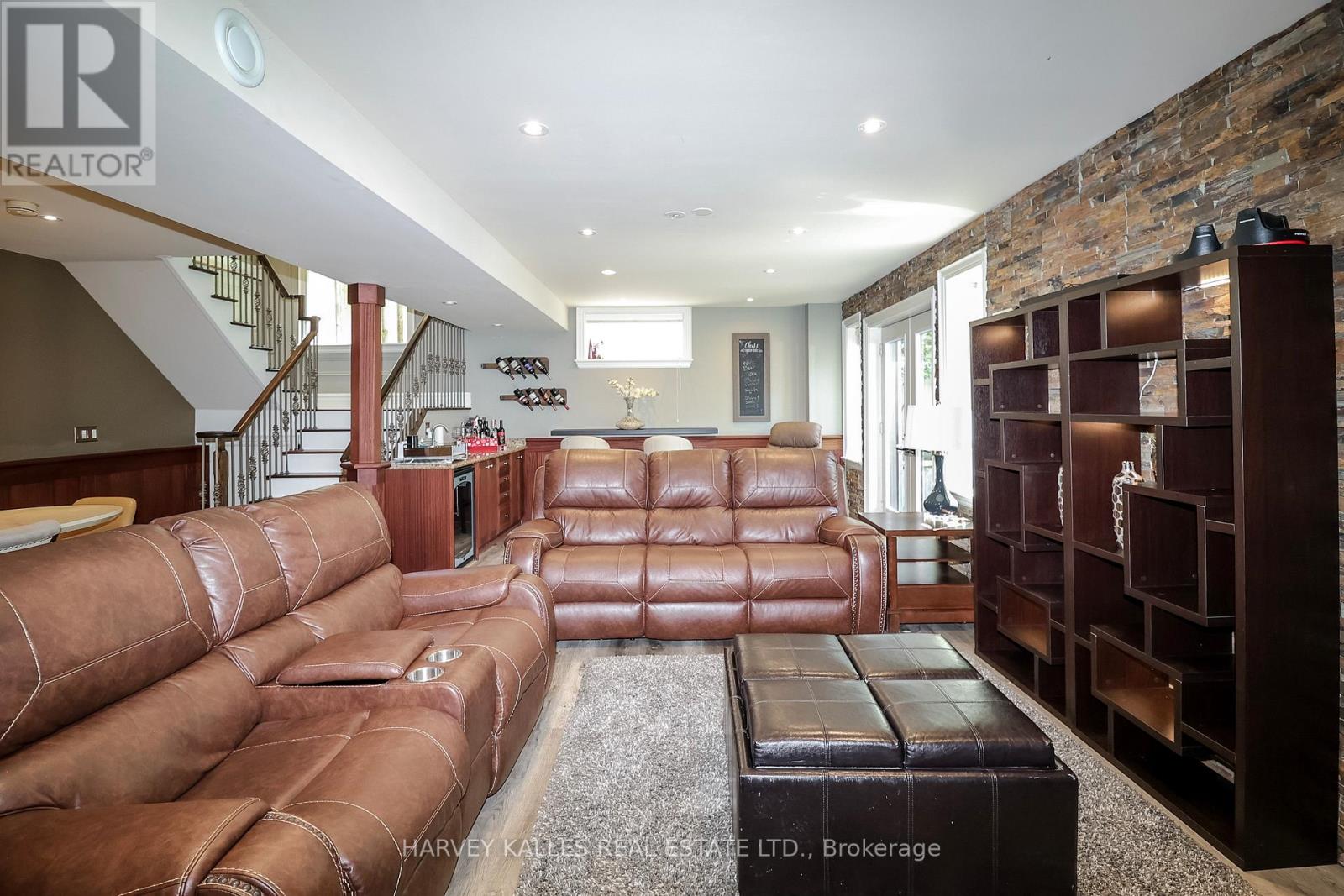 5 Trilogy Court, Richmond Hill, Ontario  L4C 0M4 - Photo 32 - N13216834