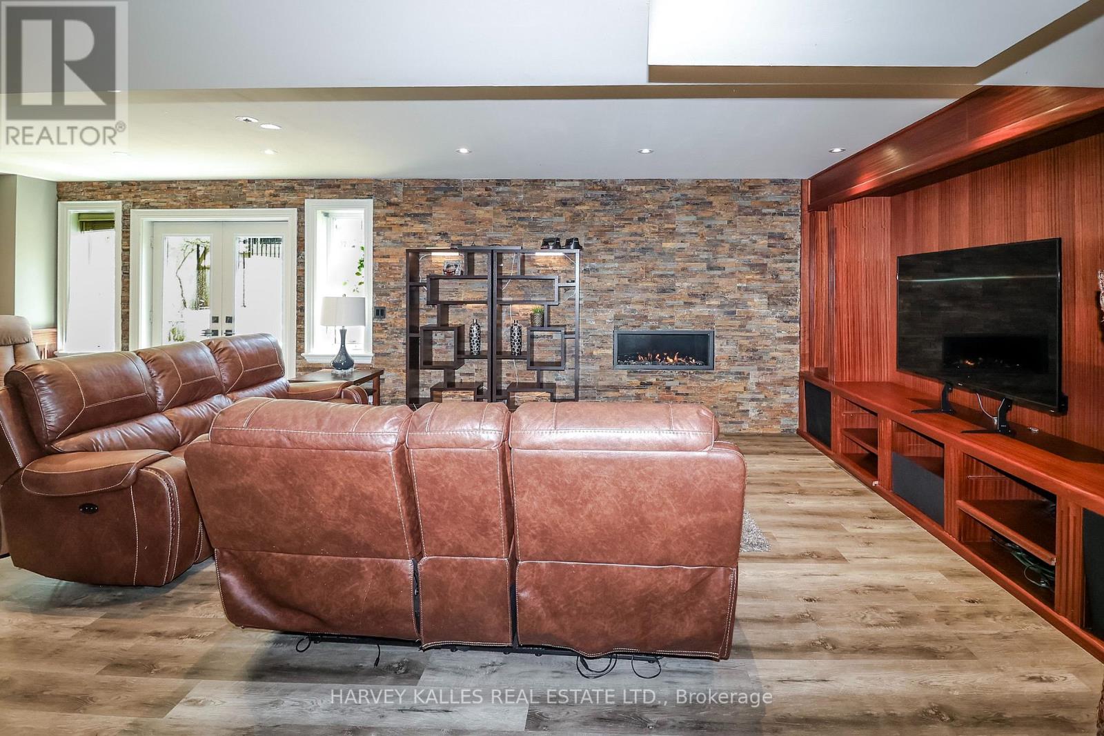 5 Trilogy Court, Richmond Hill, Ontario  L4C 0M4 - Photo 35 - N13216834