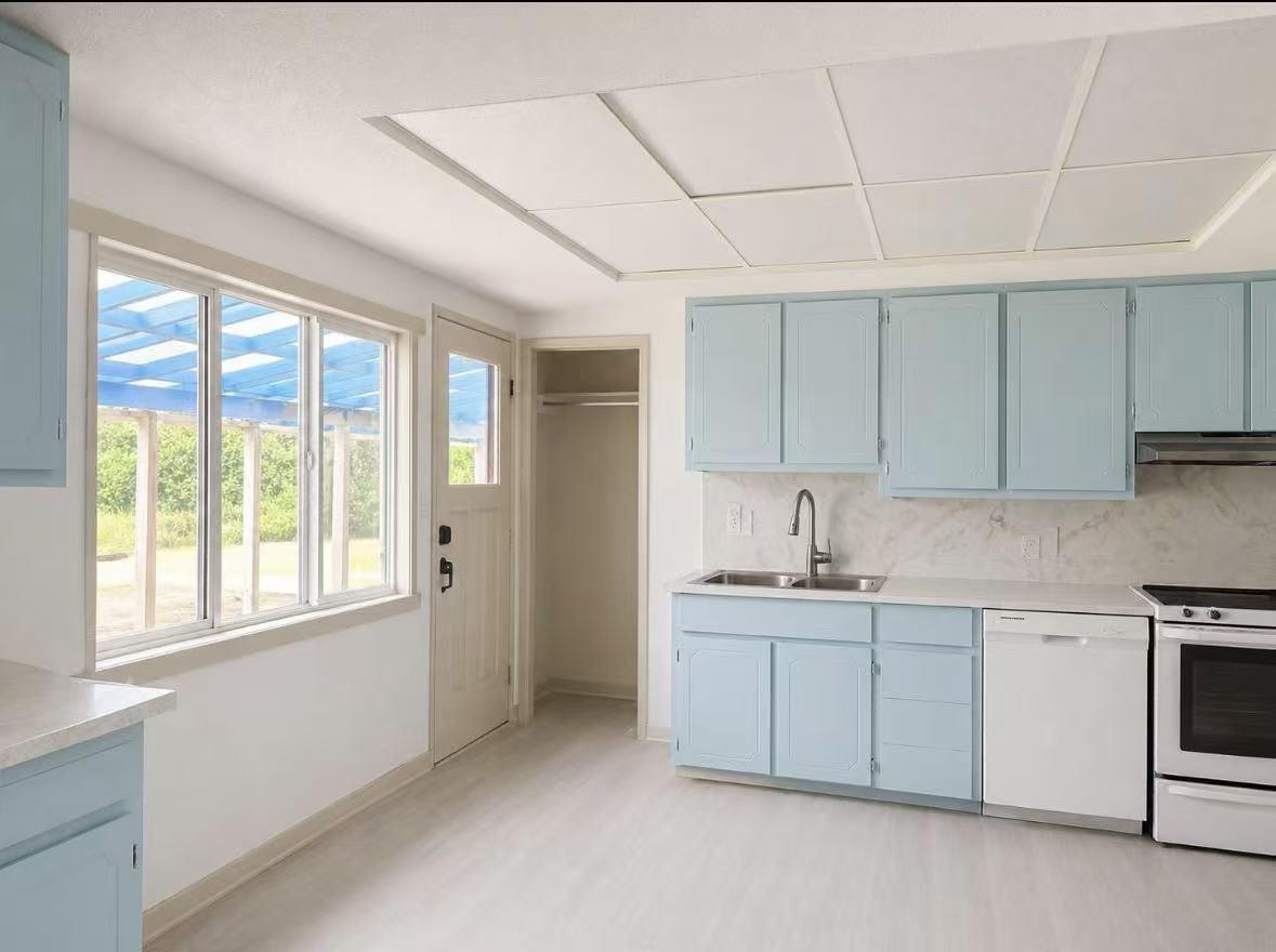 18106 32 Avenue, Surrey, British Columbia  V3Z 1C6 - Photo 9 - R3117502
