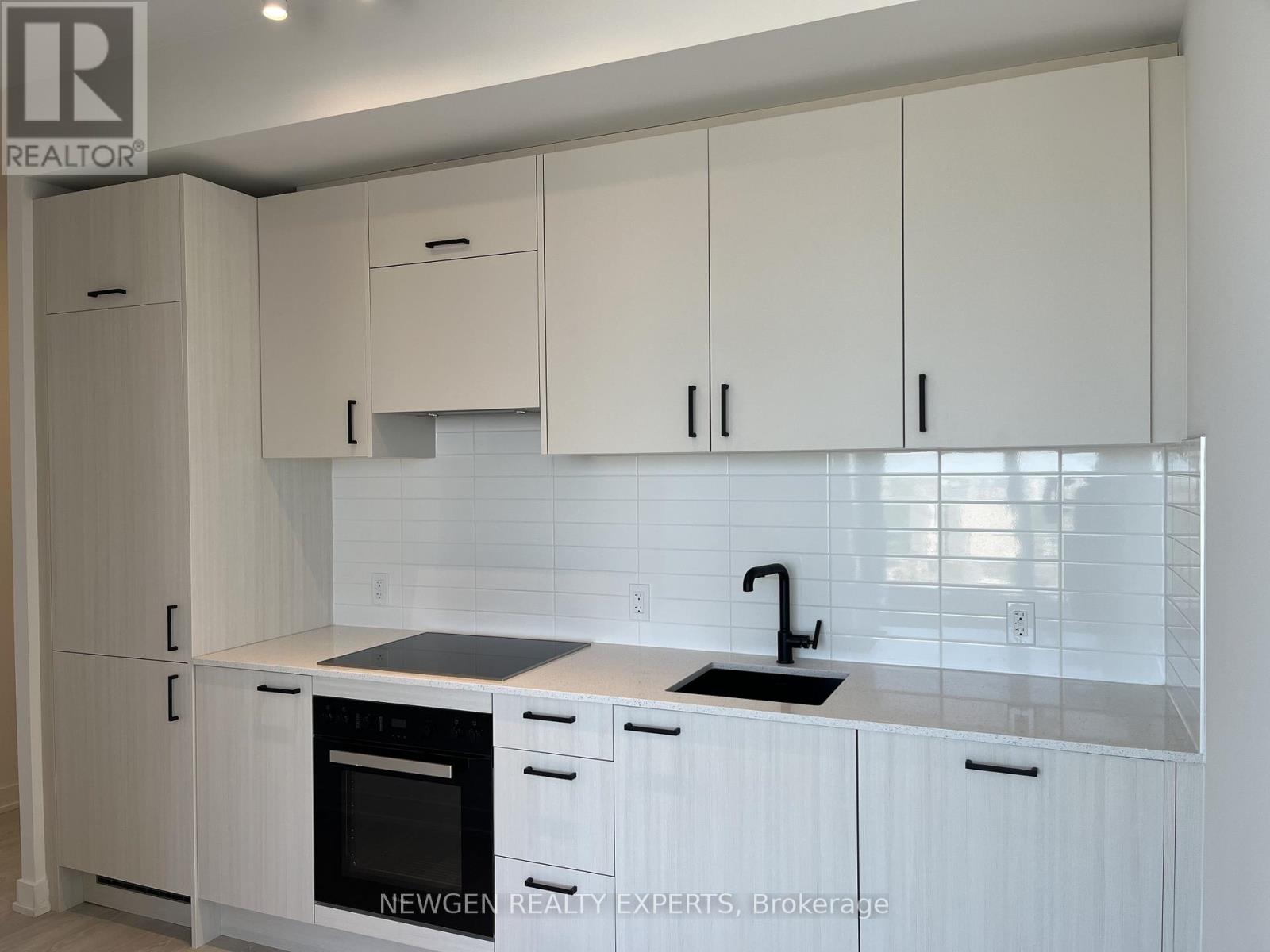 2905 - 5 Quarrington Lane, Toronto, Ontario  M3C 0S5 - Photo 5 - C13216416
