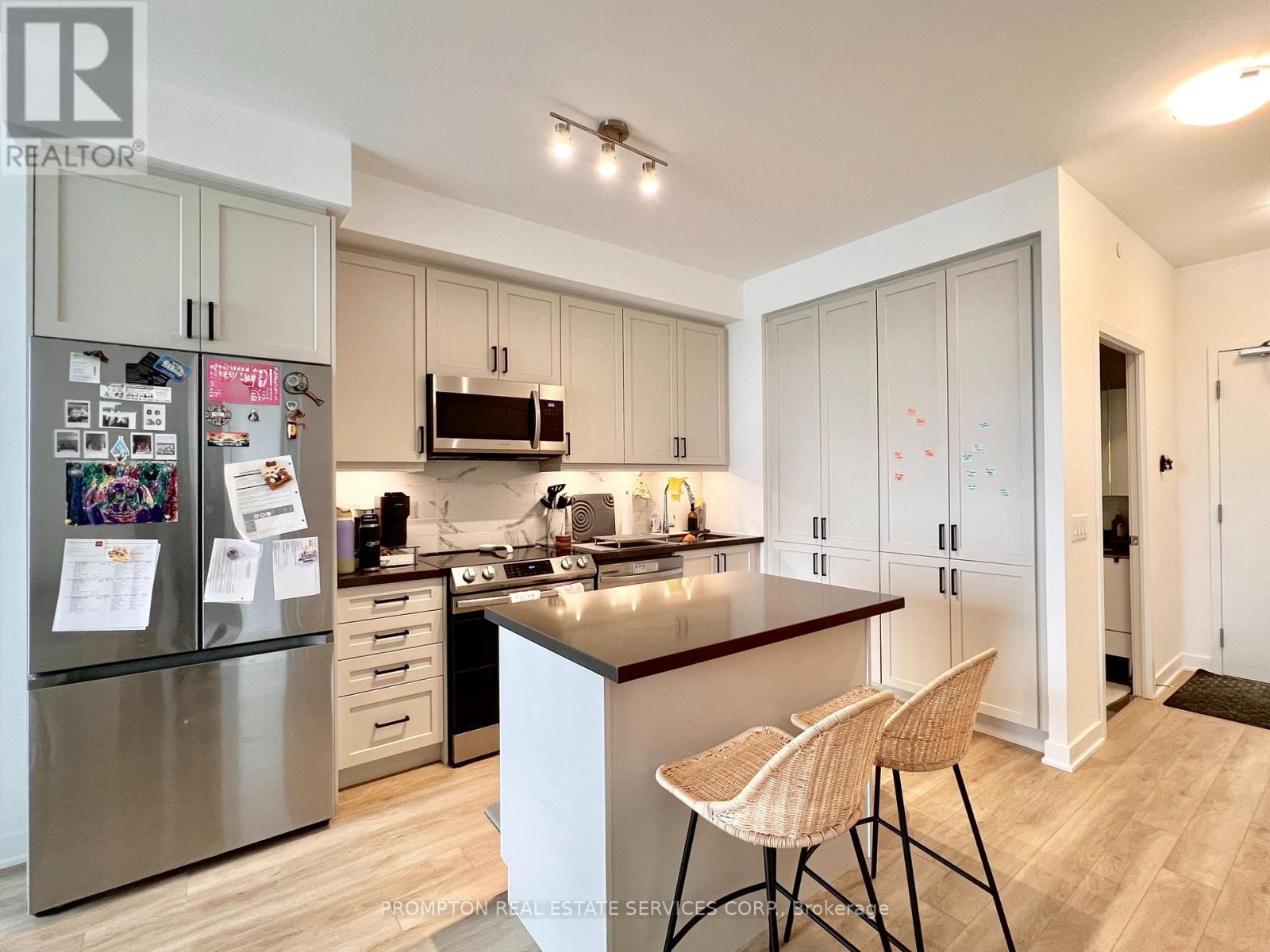 1208 - 95 Oneida Crescent, Richmond Hill, Ontario  L4B 0H5 - Photo 6 - N13218772