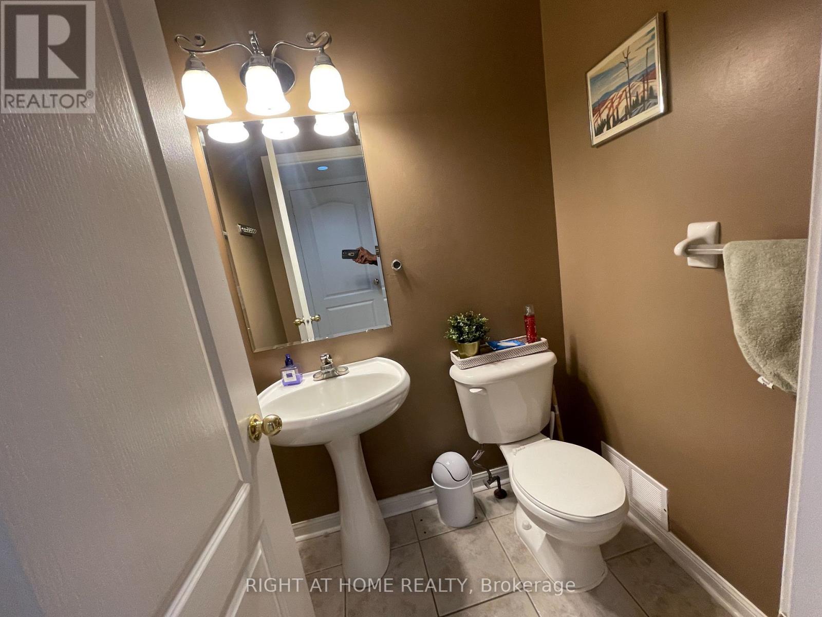 5654 Churchill Meadows Boulevard, Mississauga, Ontario  L5M 7A7 - Photo 12 - W13218780