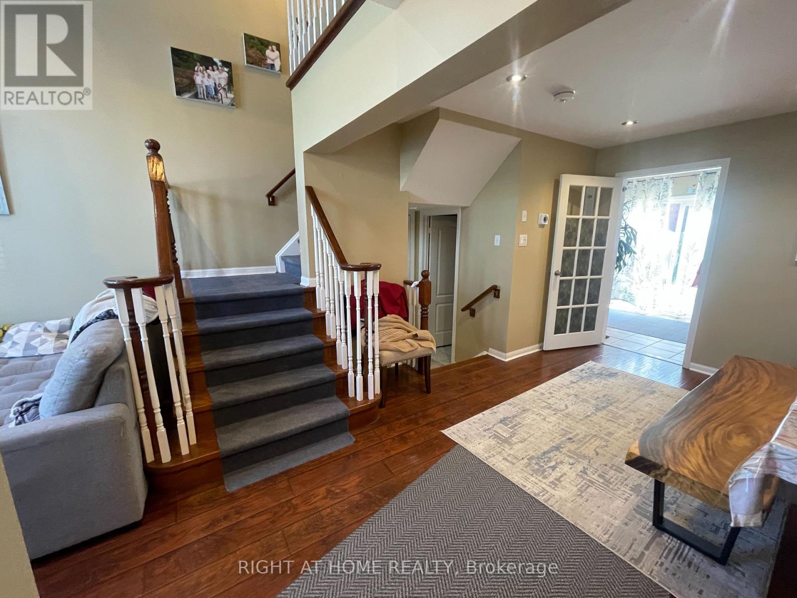 5654 Churchill Meadows Boulevard, Mississauga, Ontario  L5M 7A7 - Photo 13 - W13218780
