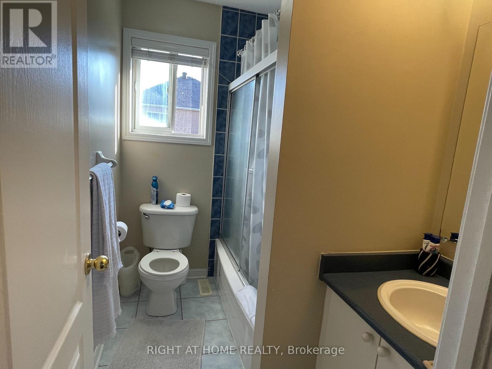 5654 Churchill Meadows Boulevard, Mississauga, Ontario  L5M 7A7 - Photo 16 - W13218780