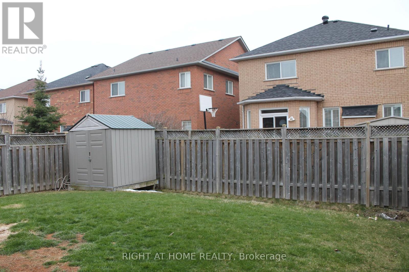 5654 Churchill Meadows Boulevard, Mississauga, Ontario  L5M 7A7 - Photo 23 - W13218780