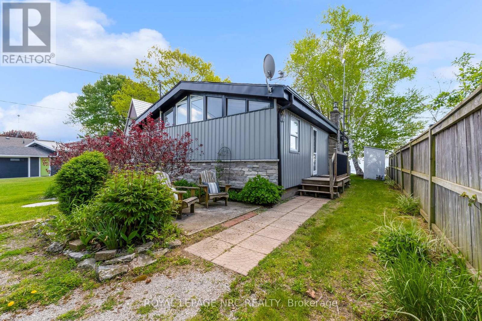 12083 Augustine Road, Wainfleet, Ontario  L0S 1V0 - Photo 3 - X13213954