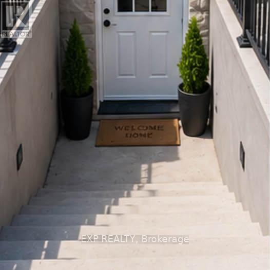 2 - 11 Fairside Avenue, Toronto, Ontario  M4C 3G8 - Photo 13 - E13108734