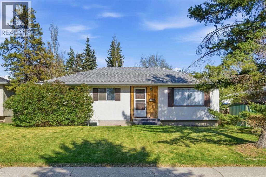 173 Gordon Drive Sw, Calgary, Alberta T3E 5B1 - Photo 1 - A2303127